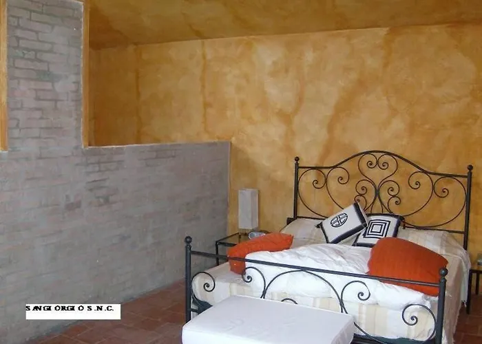 Paradiso Sulle Colline Parmensi